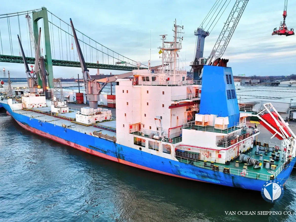 Kapal peti sejuk untuk dijual