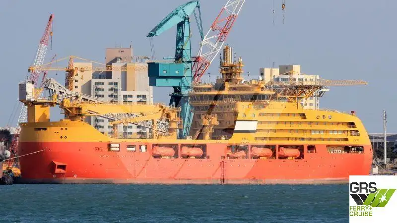 Kapal penginapan untuk dijual