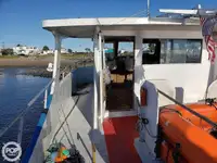 Kapal feri untuk dijual