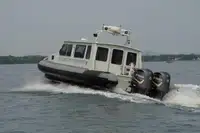 Kapal rondaan untuk dijual