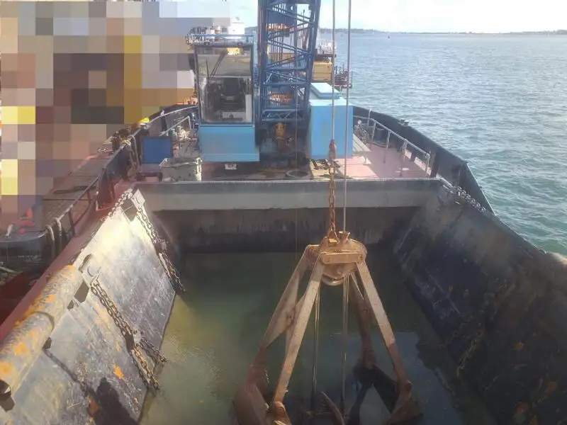 Kapal pengorek untuk dijual