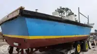 Kapal rondaan untuk dijual