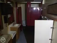 Kapal pelayaran untuk dijual