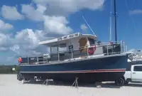 Kapal penumpang untuk dijual