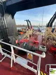 Kapal bekalan untuk dijual
