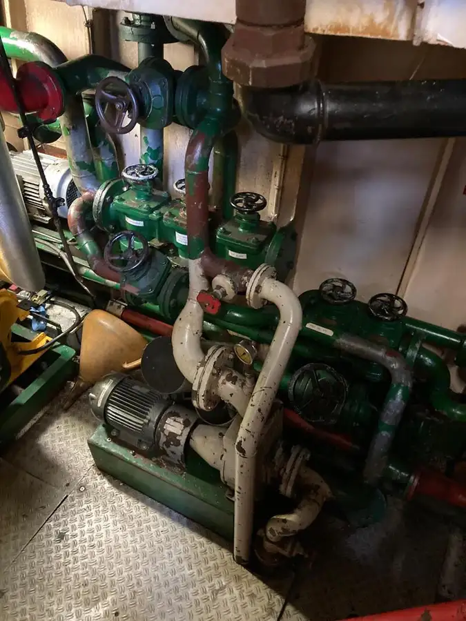 Kapal tunda untuk dijual