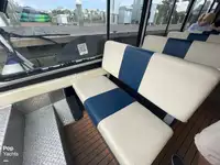 Kapal pelayaran untuk dijual