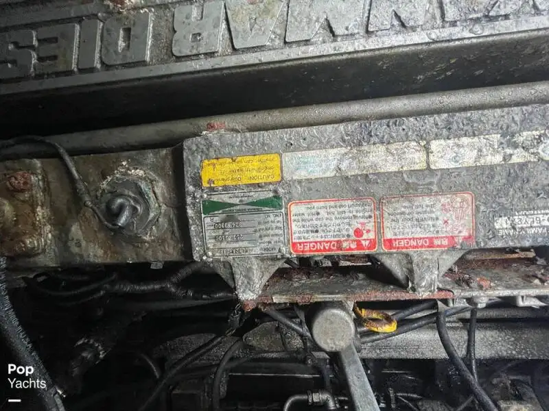 Kapal pelayaran untuk dijual