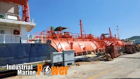 Kapal LNG untuk dijual