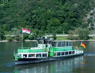 Kapal penumpang untuk dijual