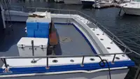 Kapal feri untuk dijual