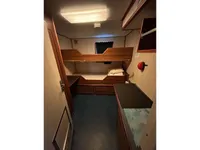 Kapal bekalan untuk dijual