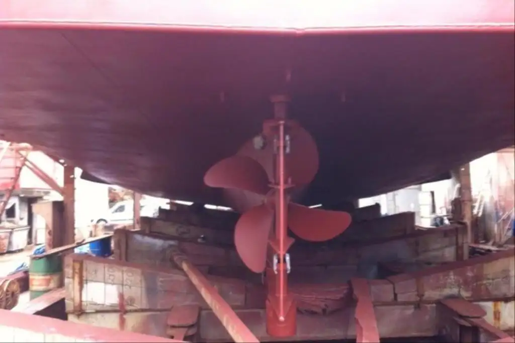 Kapal kerja untuk dijual