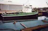 Kapal tunda untuk dijual