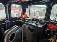Kapal penyelamat untuk dijual