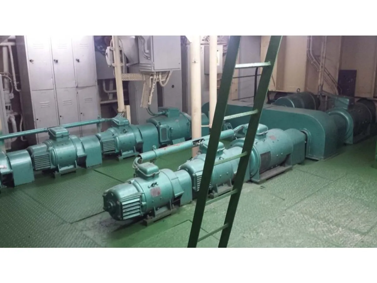 Kapal pengorek untuk dijual