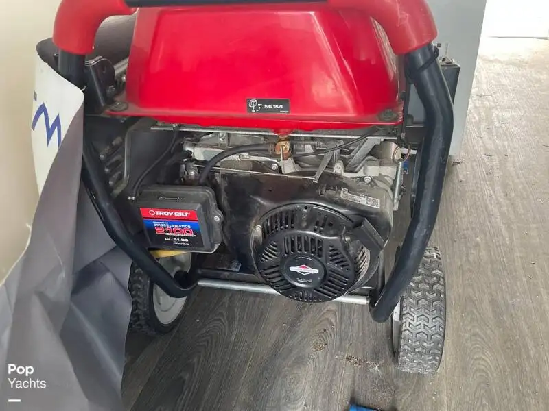 Kapal layar untuk dijual
