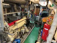 Kapal bekalan untuk dijual