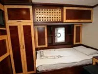 Yacht untuk dijual