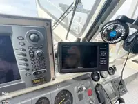 Kapal pelayaran untuk dijual