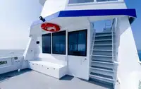 Kapal layar untuk dijual