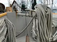Kapal pukat untuk dijual