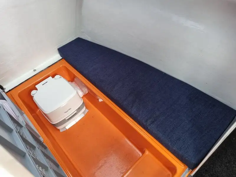 Kapal kontena untuk dijual