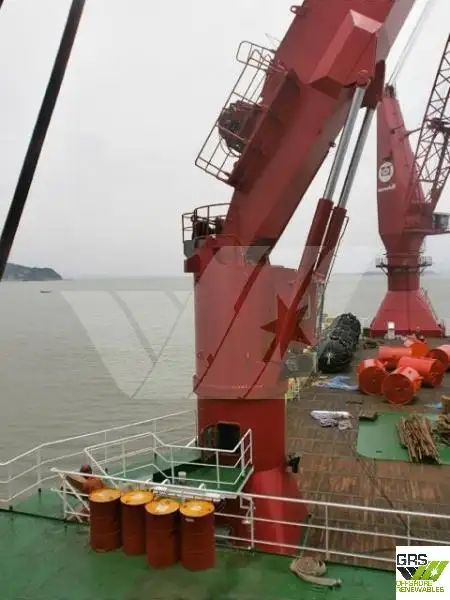 Kapal penginapan untuk dijual