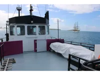 Yacht untuk dijual