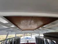 Kapal penumpang untuk dijual