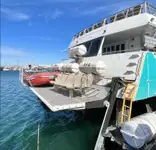 Kapal pelayaran untuk dijual