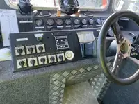 Kapal anak kapal untuk dijual
