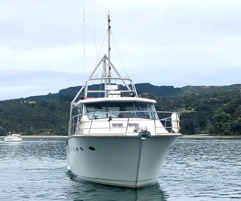 Kapal penyelidik untuk dijual