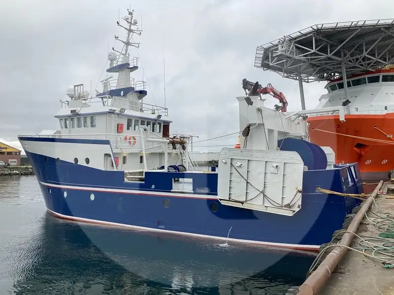Kapal pukat tunda untuk dijual