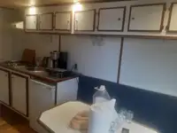 Kapal kontena untuk dijual
