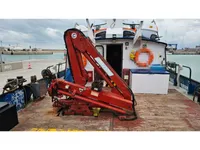 Kapal anak kapal untuk dijual