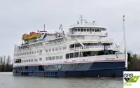 Kapal pelayaran untuk dijual