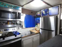 Kapal penyelidik untuk dijual