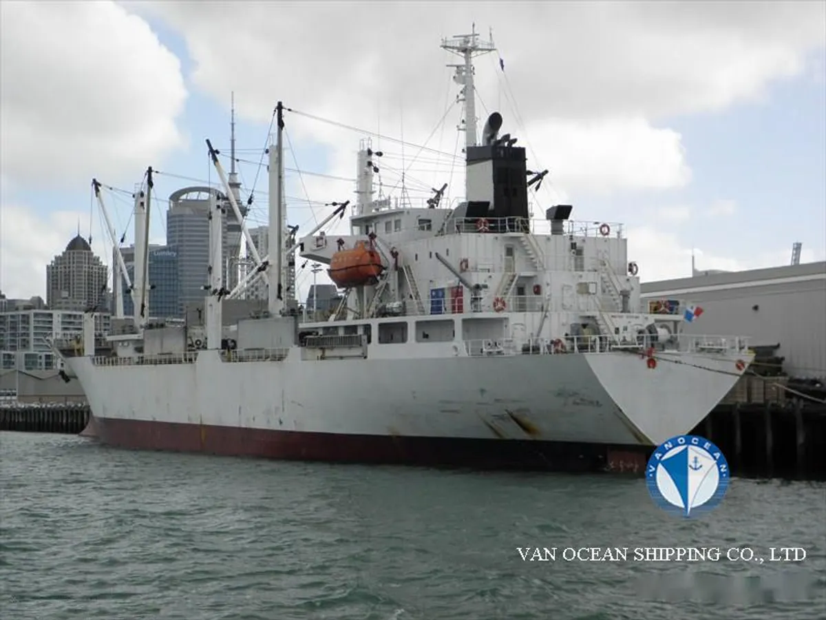 Kapal peti sejuk untuk dijual