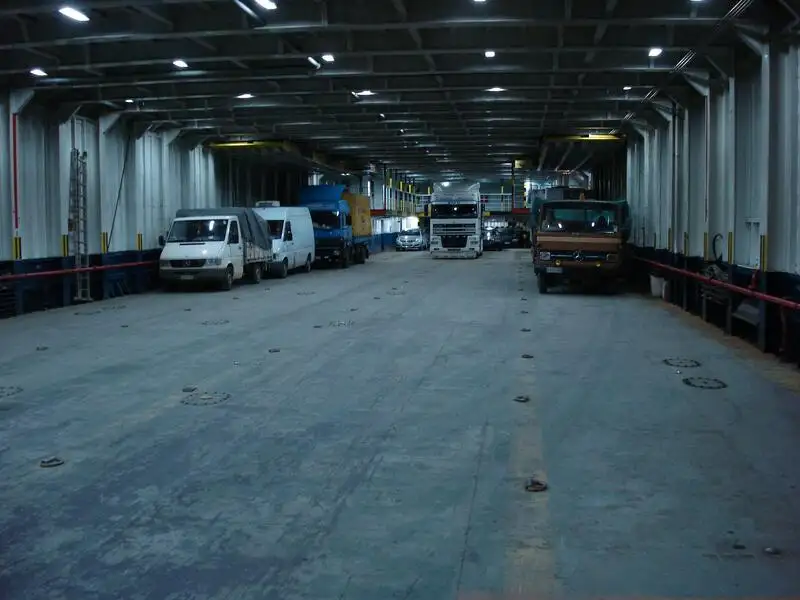Kapal RoPax untuk dijual