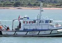 Kapal tinjauan untuk dijual