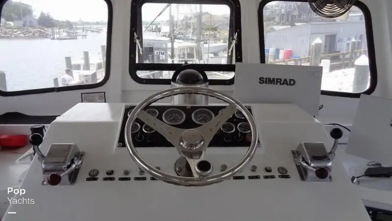 Kapal feri untuk dijual
