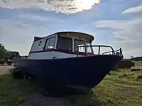 Kapal kerja untuk dijual