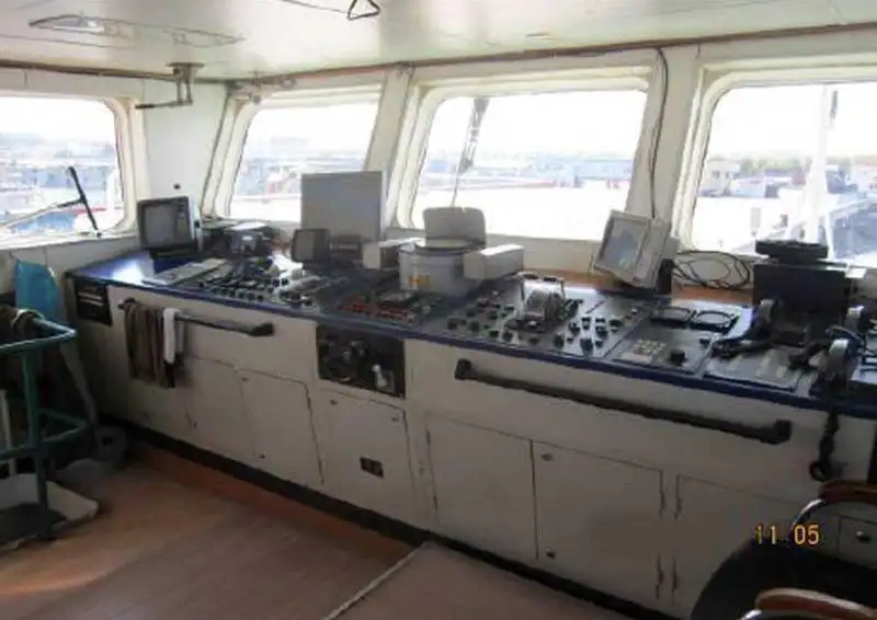 Kapal bekalan platform (PSV) untuk dijual