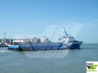 Kapal anak kapal untuk dijual