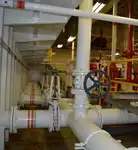 Kapal LNG untuk dijual