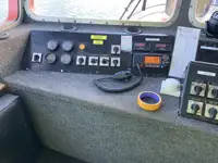 Kapal anak kapal untuk dijual