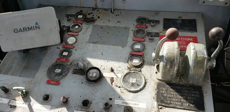 Kapal tunda untuk dijual