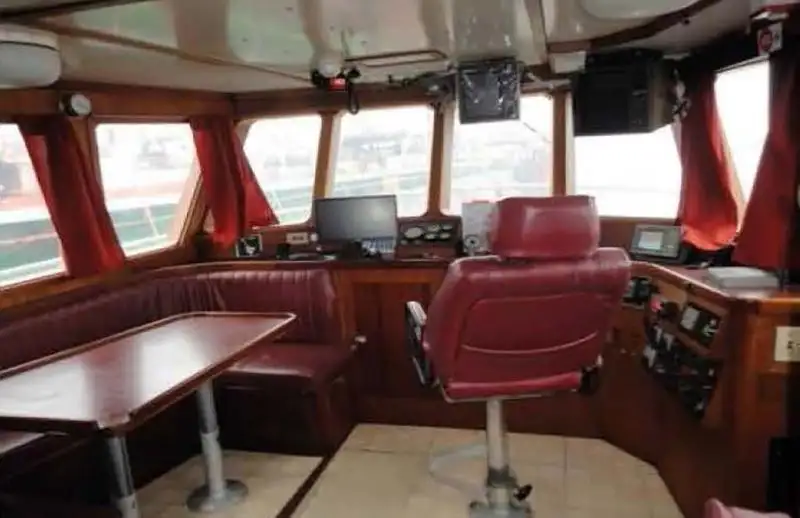 Kapal pandu untuk dijual