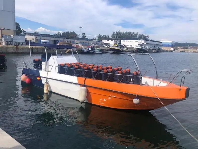 Kapal feri untuk dijual